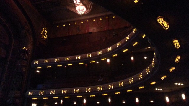 Art deco lights in Tuschinski 1